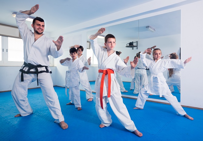 martial-arts-classes-helping-your-kids-socialize
